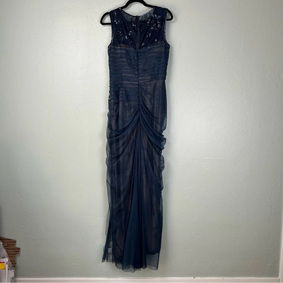 Tadashi Shoji Navy Blue Sleeveless Gown with Sequins Lace and Slit Size 12 - Picture 11 of 14
